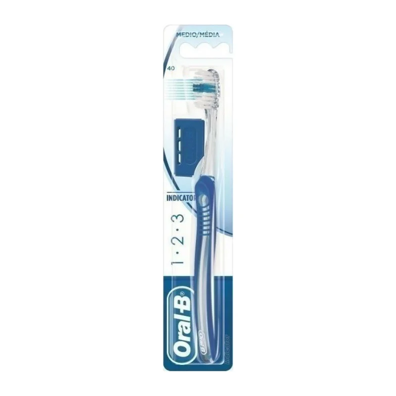 ORAL-B - Οδοντόβουρτσα Indicator Medium 40