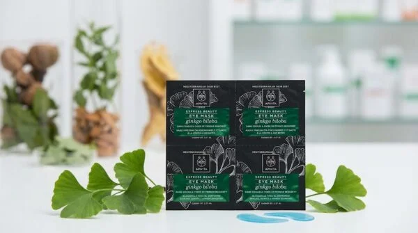 Apivita Express Beauty Eye Mask Ginkgo Biloba &ndash; &Mu;ά&sigma;&kappa;&alpha; &Mu;&alpha;&tau;&iota;ώ&nu; &mu;&epsilon; Ginkgo Biloba &gamma;&iota;&alpha; &Mu;&alpha;ύ&rho;&omicron;&upsilon;&sigmaf; &Kappa;ύ&kappa;&lambda;&omicron;&upsilon;&sigmaf; & &Sigma;&eta;&mu;ά&delta;&iota;&alpha; &Kappa;&omicron;ύ&rho;&alpha;&sigma;&eta;&sigmaf;, 2x2ml